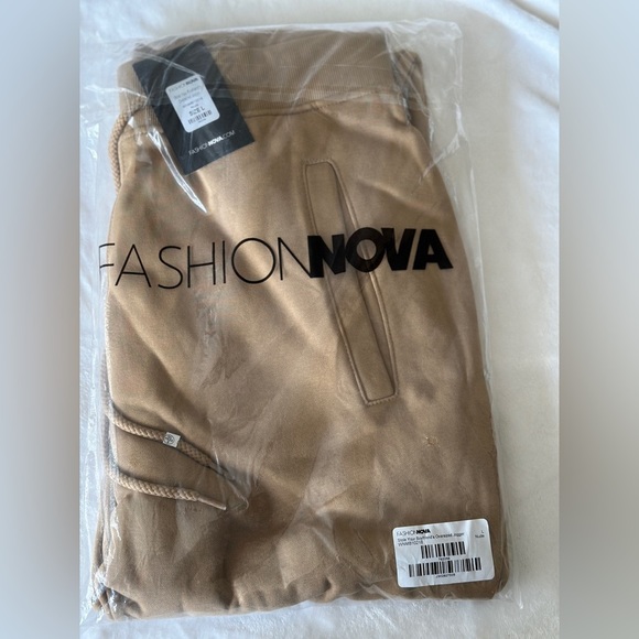 Joggers. Jogger pants - Picture 4 of 5